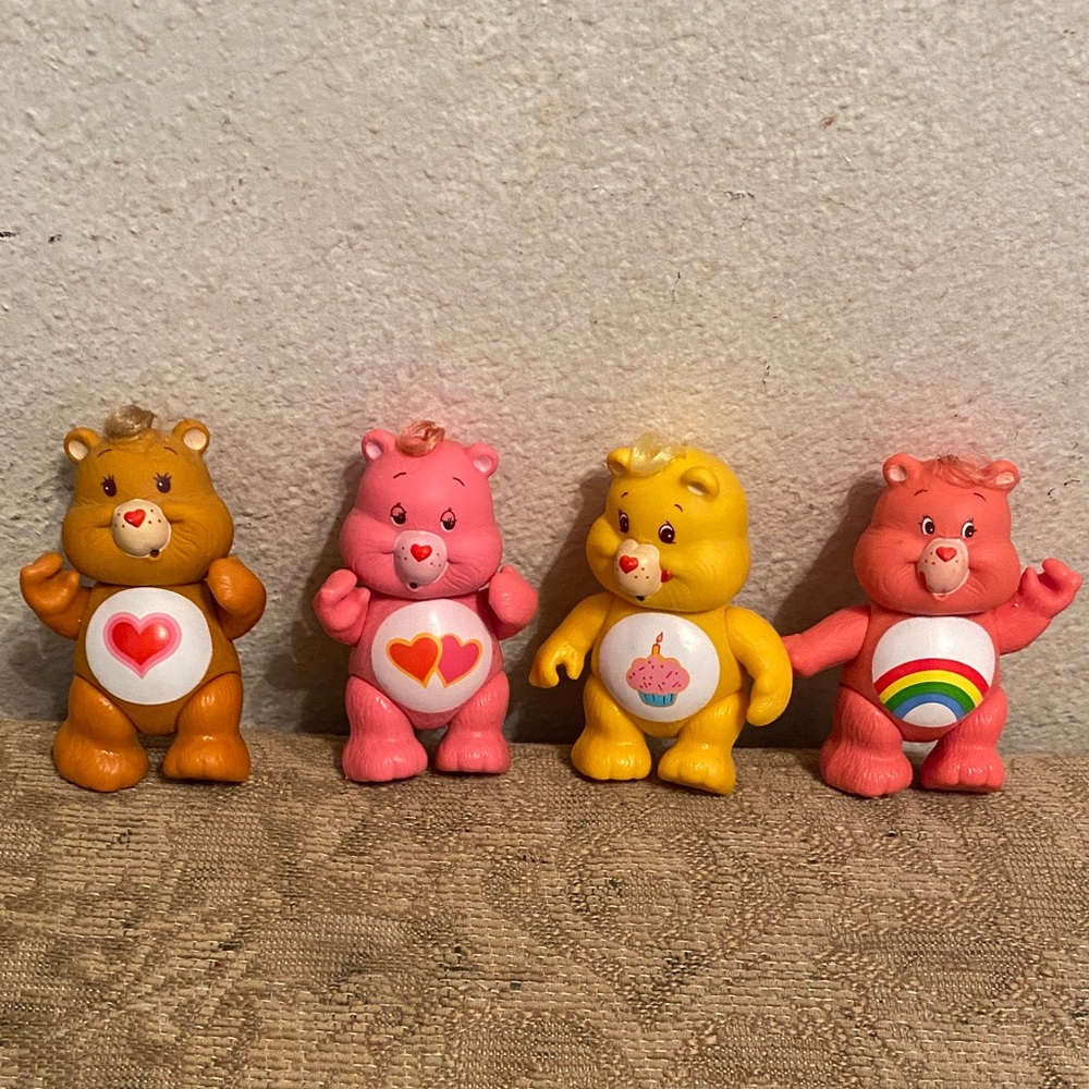 Vintage Lot of 4 Posable Care Bear Figures - Picture 1 of 9